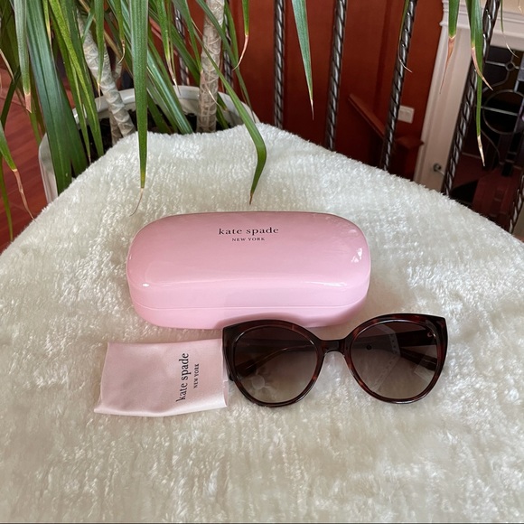 ‼️SOLD‼️ KATE SPADE SUNGLASSES! Amya - (086) - Picture 10 of 12